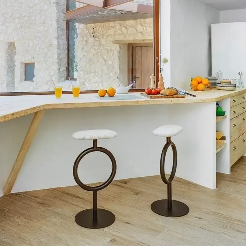 %デザインバーチェアモダンハイチェアアート高級キッチンスツー - Commercial Kitchen Interior Design のレビューと価格