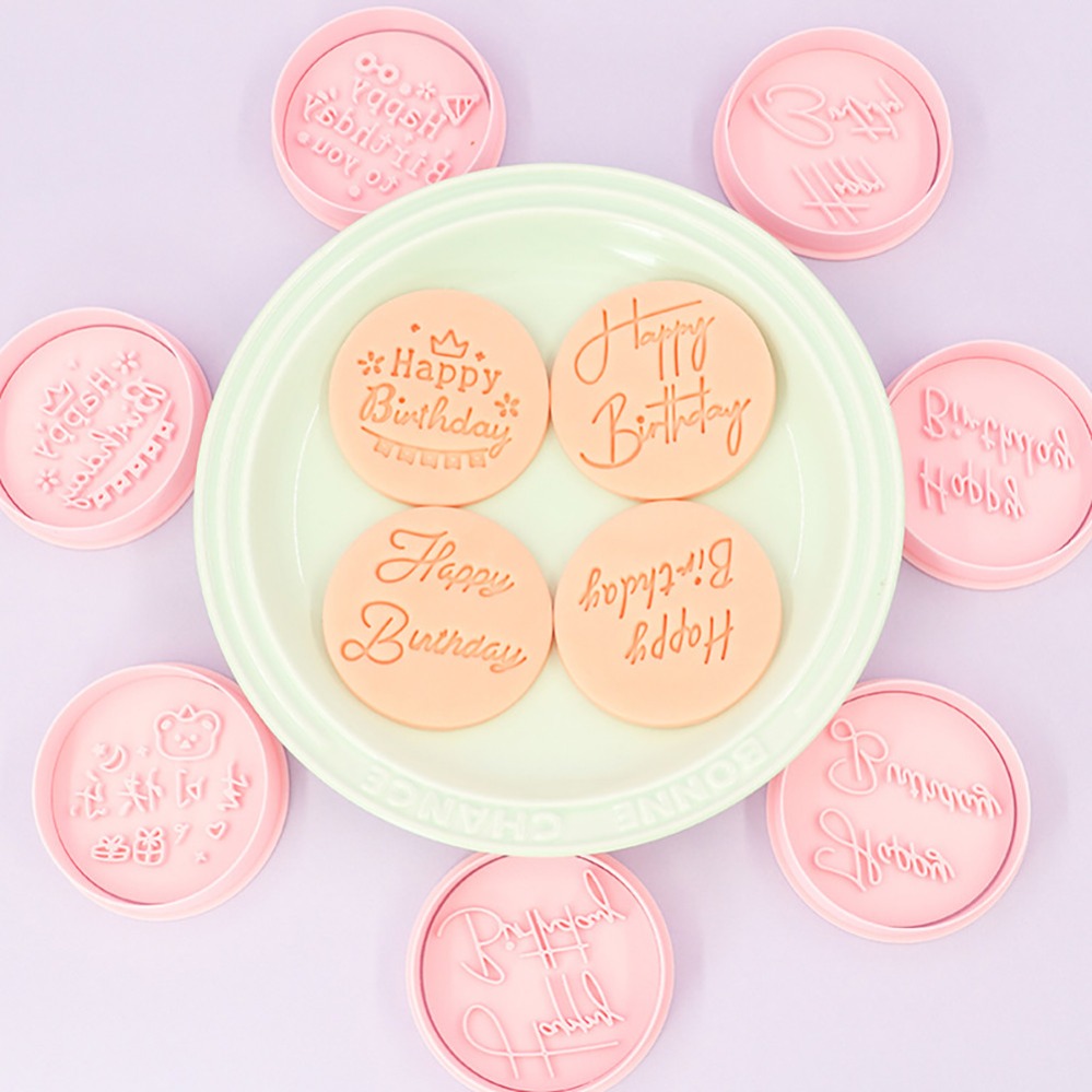 ハッピーバースデー クッキーカッター ビスケット型抜き キッ - Commercial Kitchen Items のレビューと価格