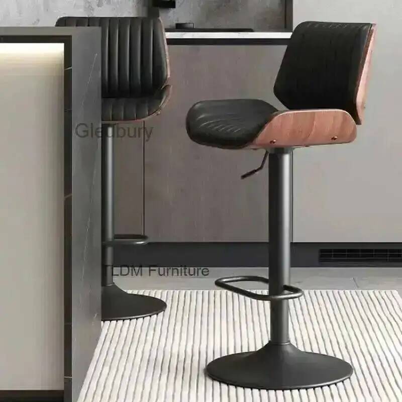 北欧木製ホームチェア高級バーソリッドレザーバースツールアイラ - Commercial Kitchen Bench のレビューと価格